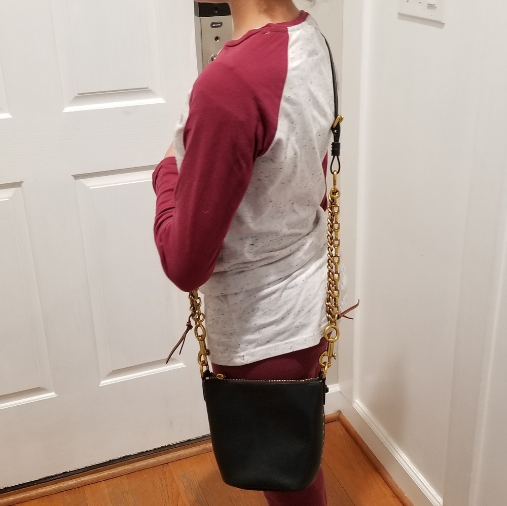 💥Coach mini crossbody bag black.  Fabulous! - Picture 5 of 10